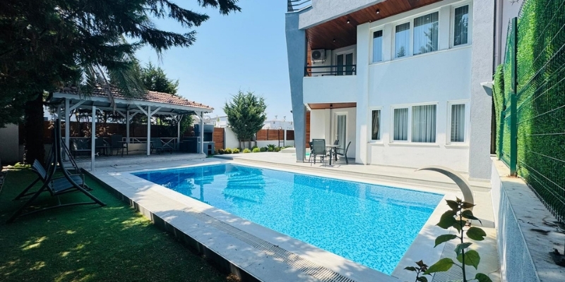 Arya Garden Villalari 