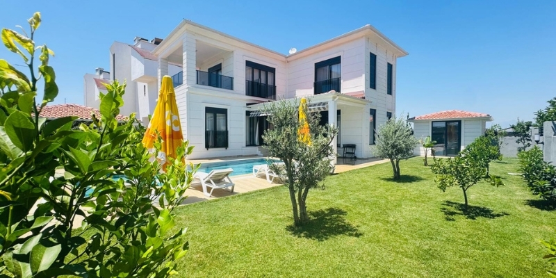 Arya Garden Villalari 